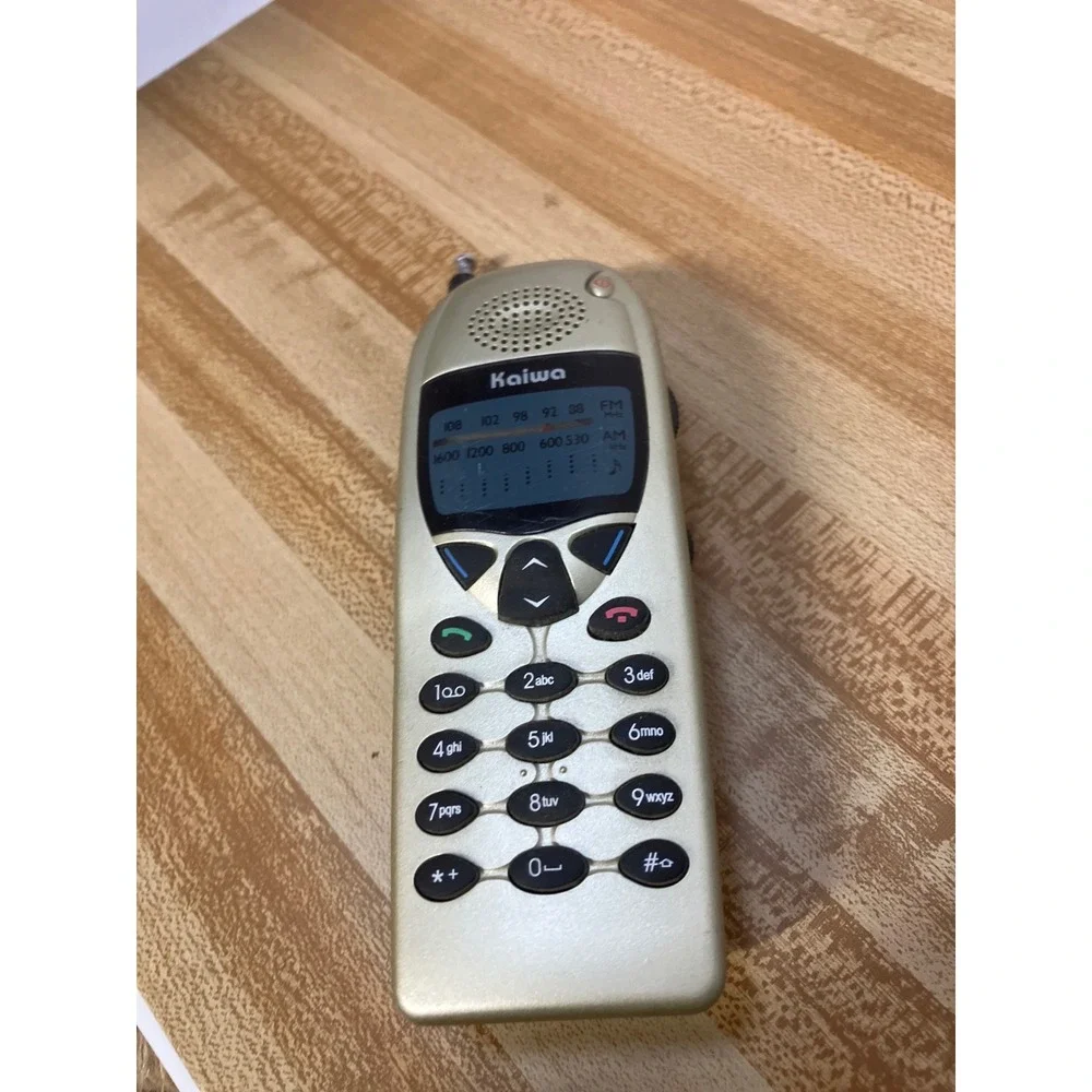 Kaiwa Retro AM FM Radio Handheld‎ Cell Phone Vintage Portable Gadget